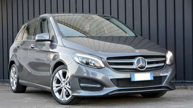 Mercedes-Benz B 200 d Premium Next automatica