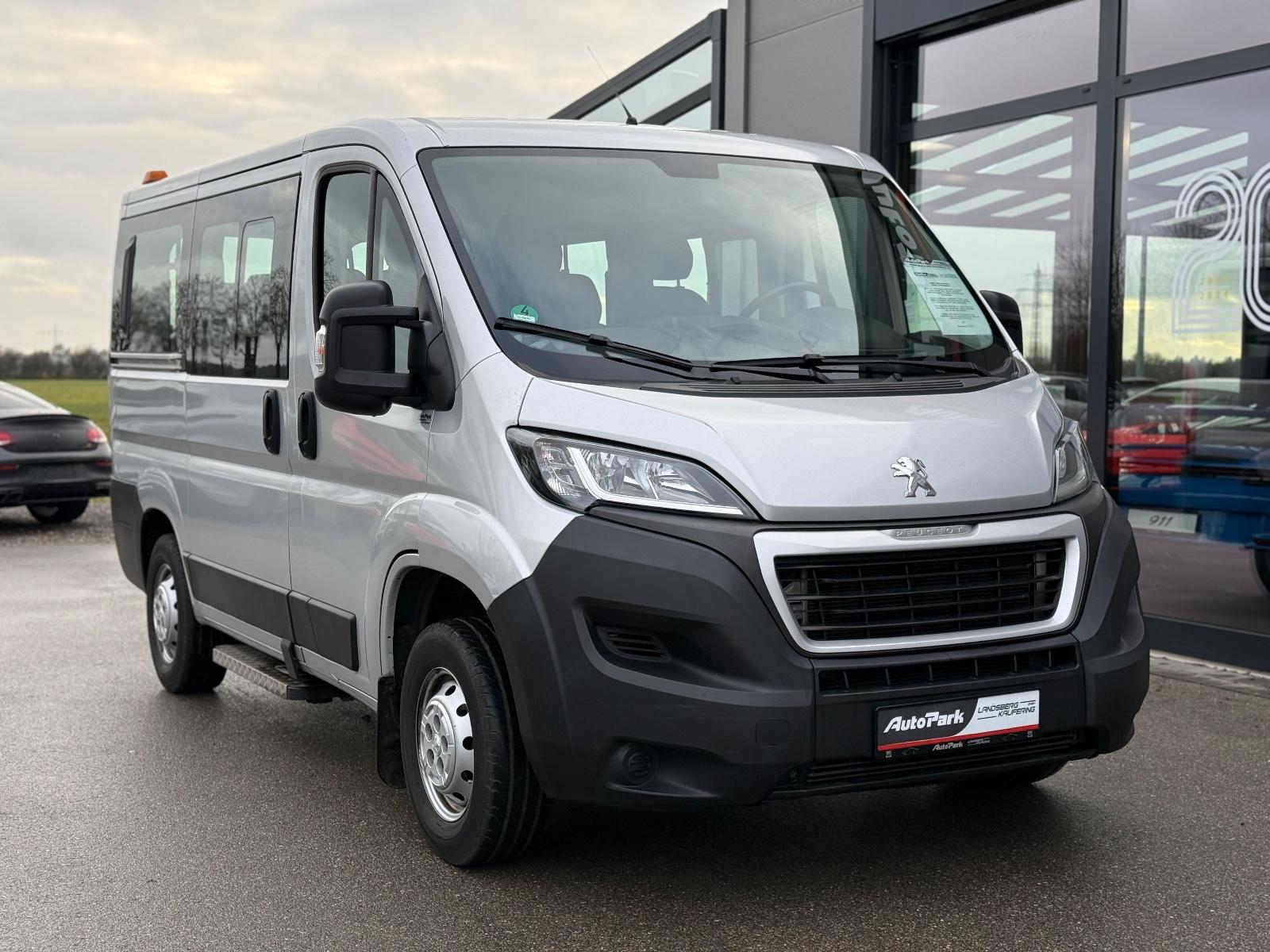 Peugeot Boxer Kombi 9-Sitzer Bl-HDi 140 RAMPE&TRITTSTUFE