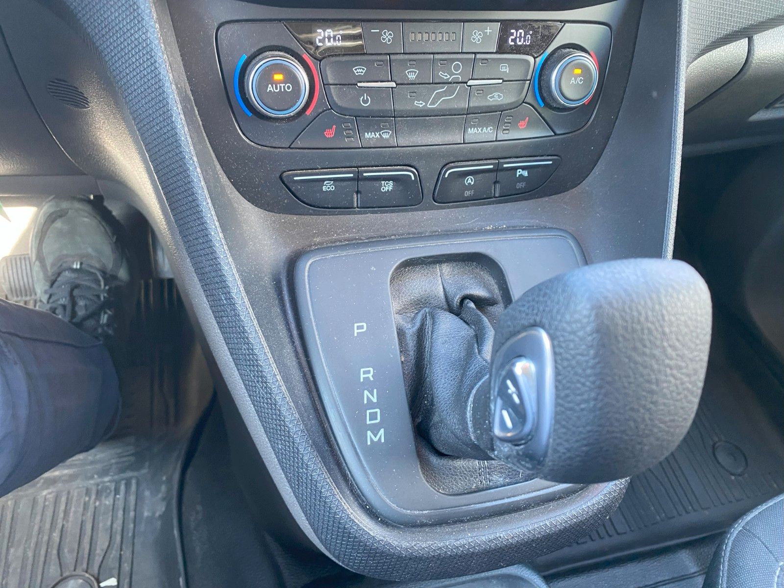 Fahrzeugabbildung Ford FORD Transit Connect 230 L2 S&S Autm.Trend,1Hd