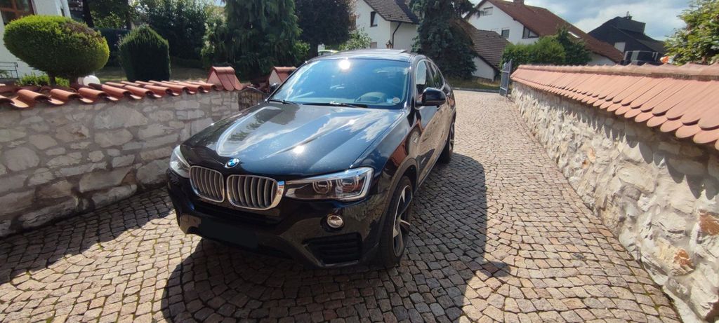 Image of BMW X4
