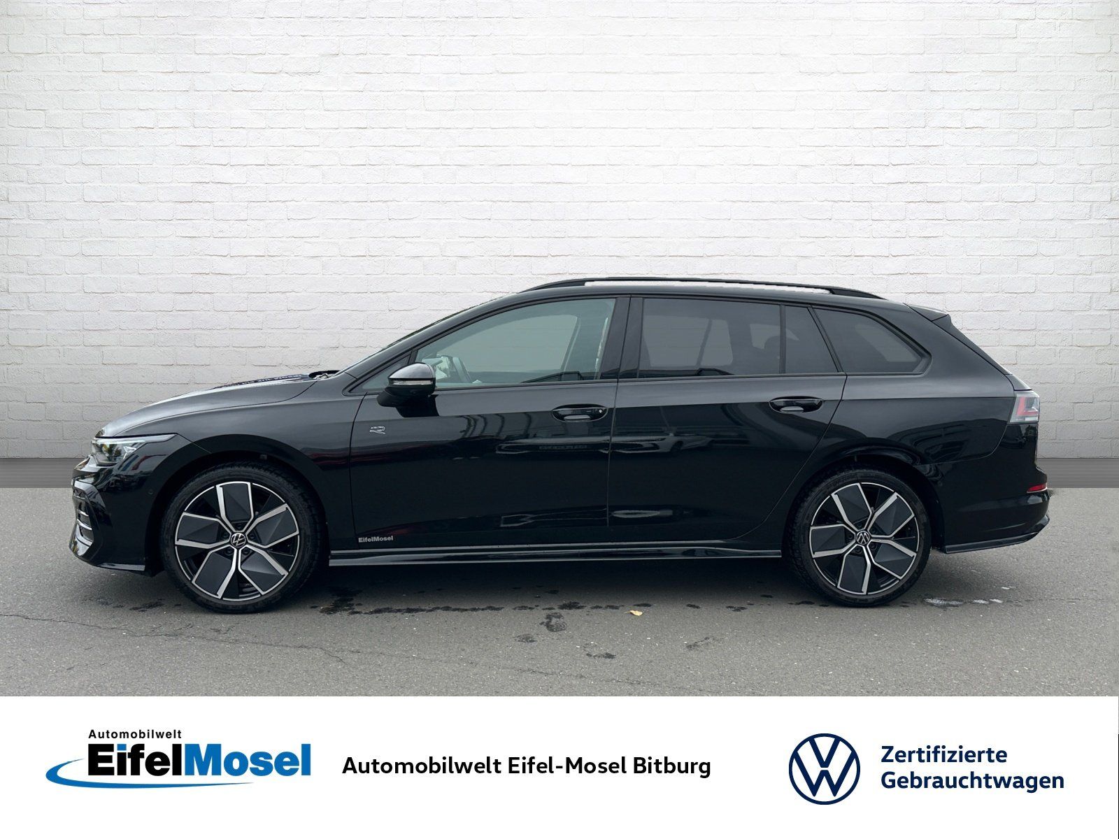 Volkswagen Golf VIII Variant 2.0 TDI R-Line DSG AHK Pano IQ foto 2