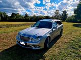 Mercedes-Benz Mercedes E500T Avantgarde AMG - Mercedes-Benz E 500 aus 2007