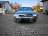 Volkswagen Phaeton 3.0 V6 TDI 4Motion*TÜV NEU*AHK*Navi* - Volkswagen Phaeton mit Diesel-Antrieb: Vollleder