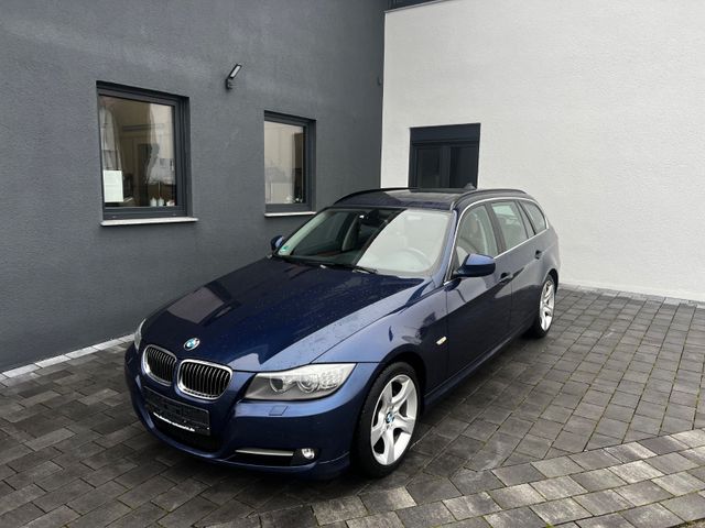 BMW 3 Touring 330d. Automatik/Pano/Leder/NAVI/Ahk