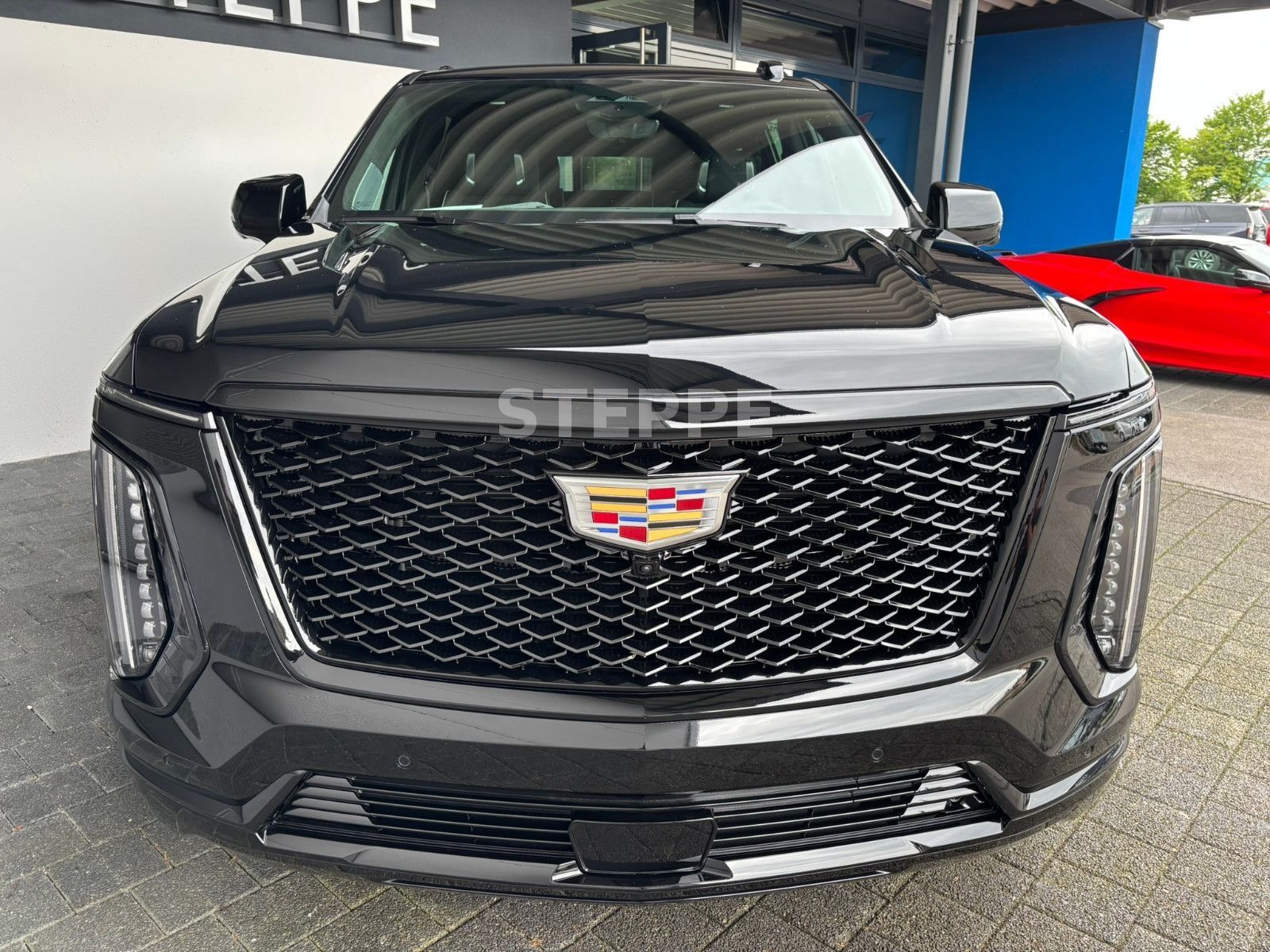 Cadillac Escalade FACELIFT MY26 6.2 V8 ESV Sport Platinum