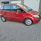 Lancia Musa 1,4L Automatik - Lancia MUSA mit Benzin-Antrieb: 1.4