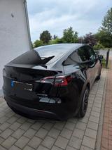 Tesla Model Y Long Range Dual Motor AWD Long Range - Tesla Model Y mit Elektro-Antrieb: Schwarz