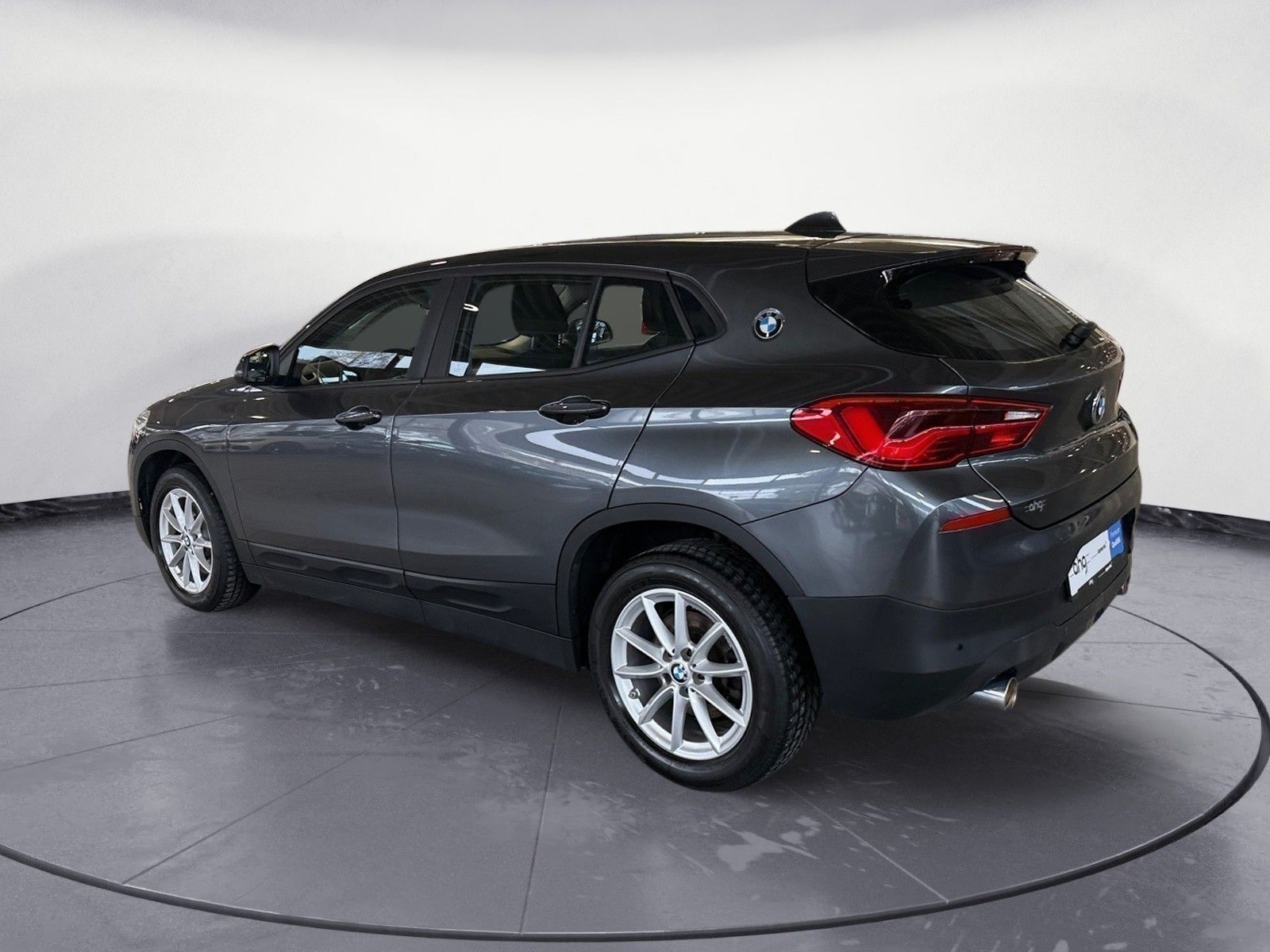 BMW X2 sDrive20i Advantage Head UP Navigation foto 4