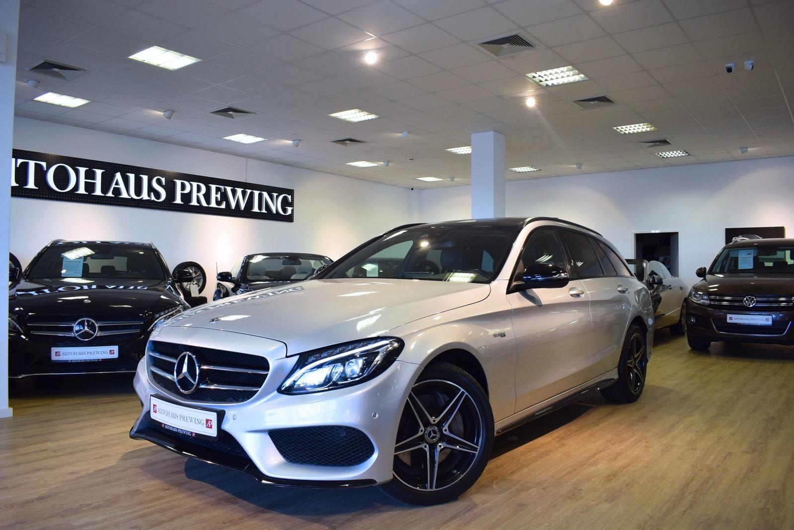 Mercedes-Benz C 400 T 4M AMG LINE/NIGHT/ PANO/ LED ILS/ KAMERA