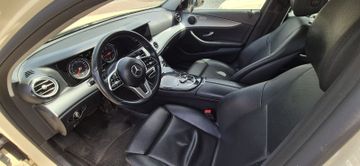 Mercedes E 200 - 9