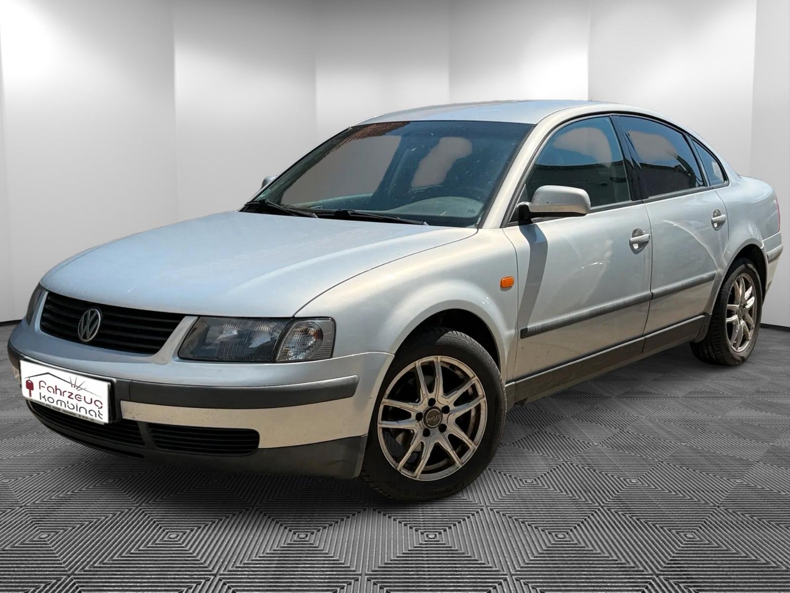 Volkswagen Passat 1.6*TÜV 02/2027*KLIMAAUTO*BC*4x eFH*