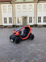 Renault Twizy 80 km/h mit Eigentumsbatterie - Renault Twizy mit Elektro-Antrieb: Kleinwagen, Automatik