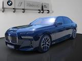 BMW i7 xDrive60 Limousine Executive Lounge Massag B&