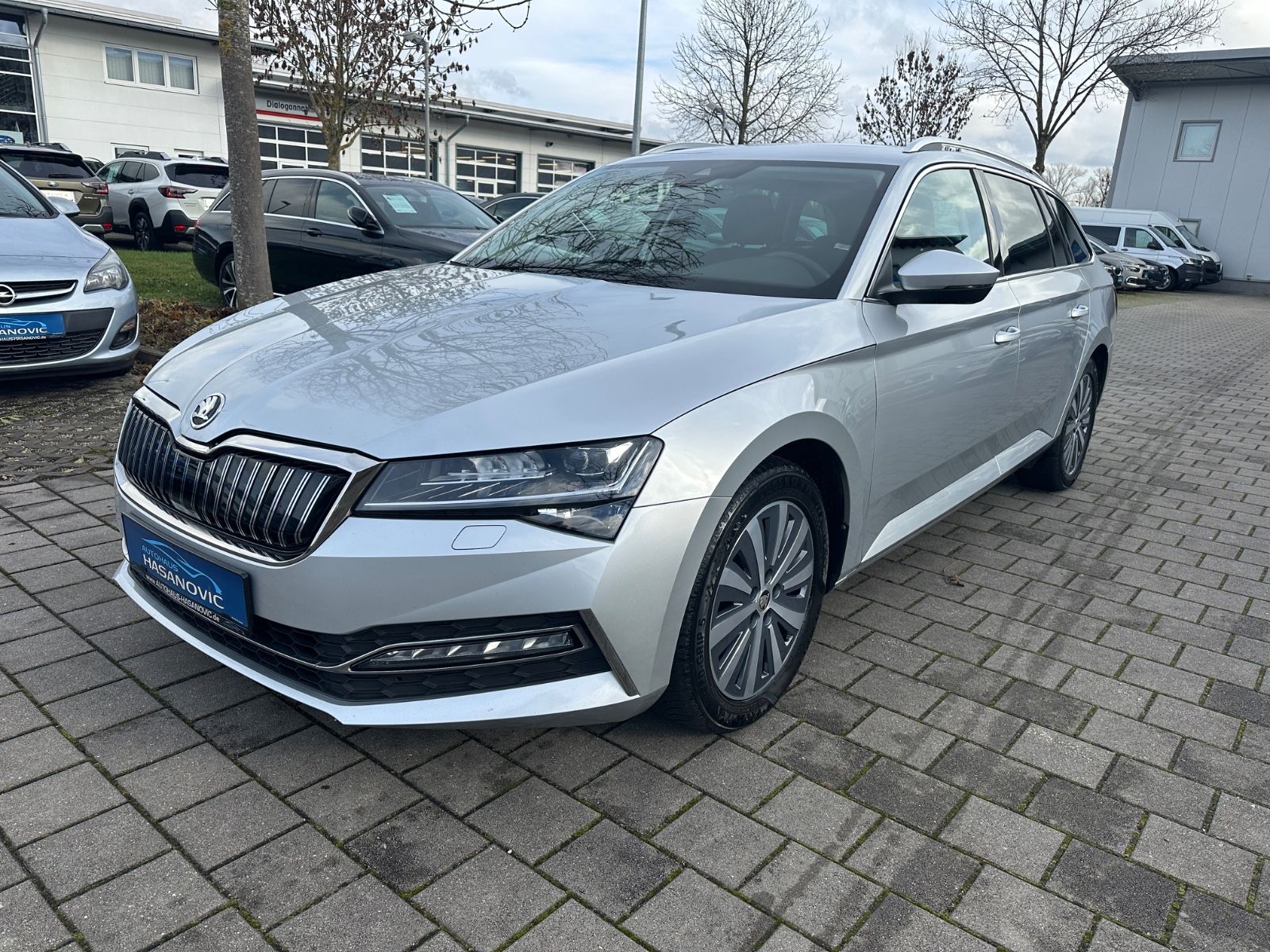 Skoda Superb - 1