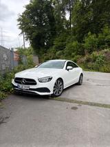 Mercedes-Benz E 200 Autom. - - Mercedes-Benz E 200 in Wuppertal