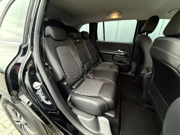 Mercedes GLB 180 - 12