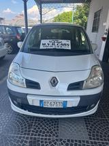 Renault Modus 1.2 16V Dynamique - weiße Renault Modus