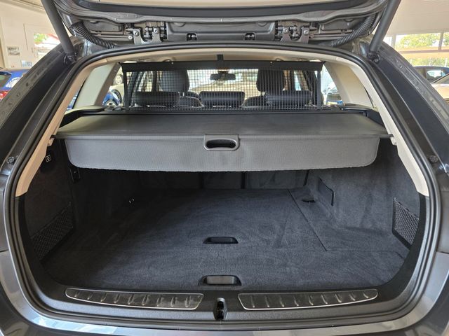 BMW 320 — Foto 7