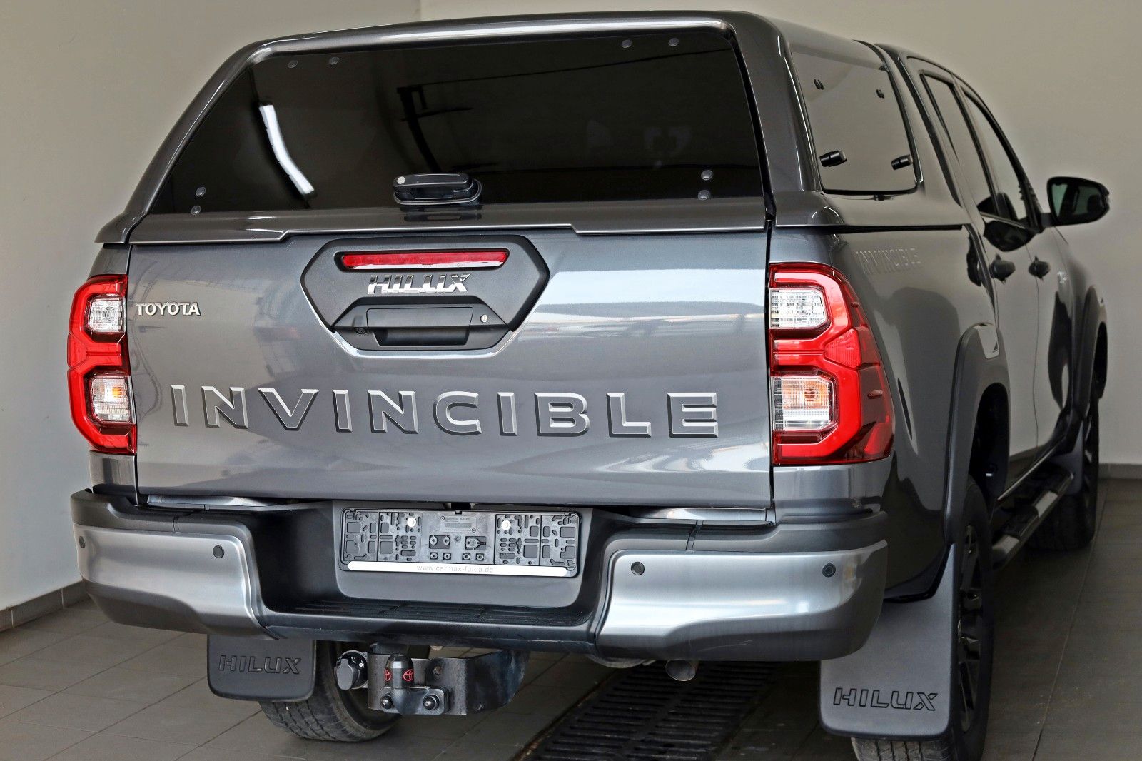 Fahrzeugabbildung Toyota Hilux 2.8 D-4D Invincible, HardTop, 360*,JBL,AHK