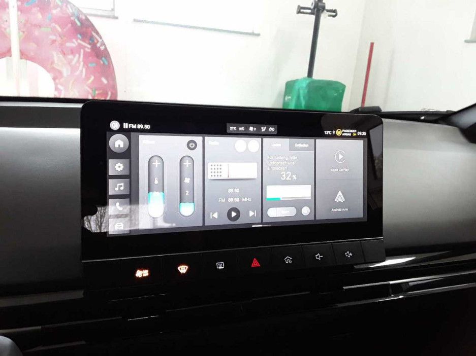 Fahrzeugabbildung MG MG4  LED/ACC/KEYGO/DAB/APPLE/PDC