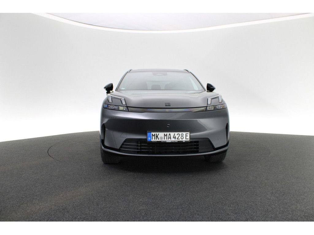 Lynk & Co 08