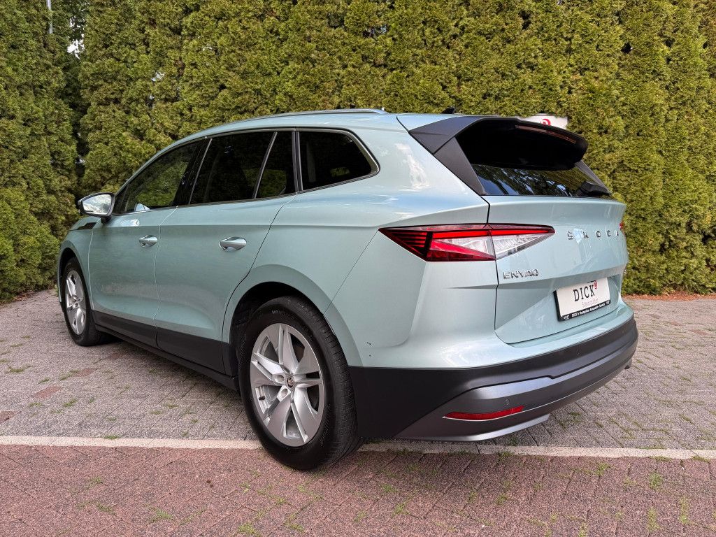 Fahrzeugabbildung SKODA Enyaq 80 x Suite CCS+MATRIX+KAM+AHK+LEDER+SPORT