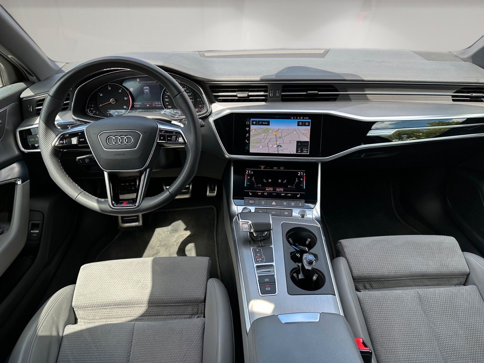 Fahrzeugabbildung Audi A6 Avant 40 TDI quattro S Line Standhzg NAVI 360