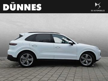 Porsche Cayenne - 3