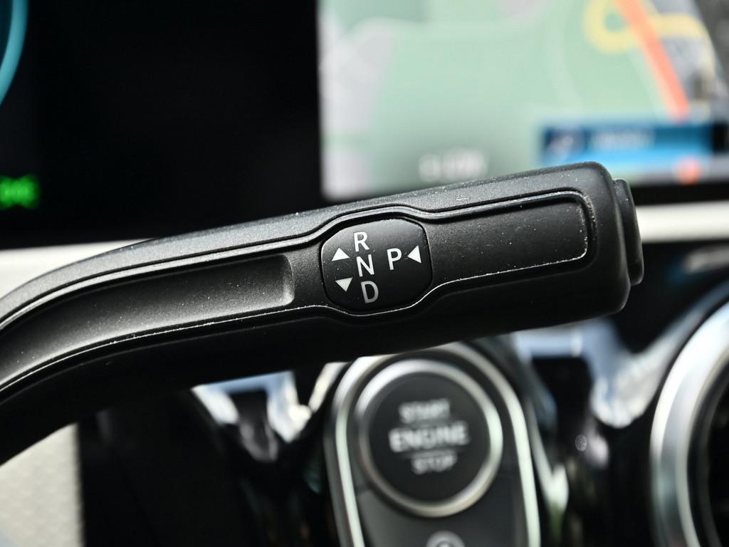 Mercedes-Benz A 250 Limo Progressive PANO MULTIB. LED 360° SHZ