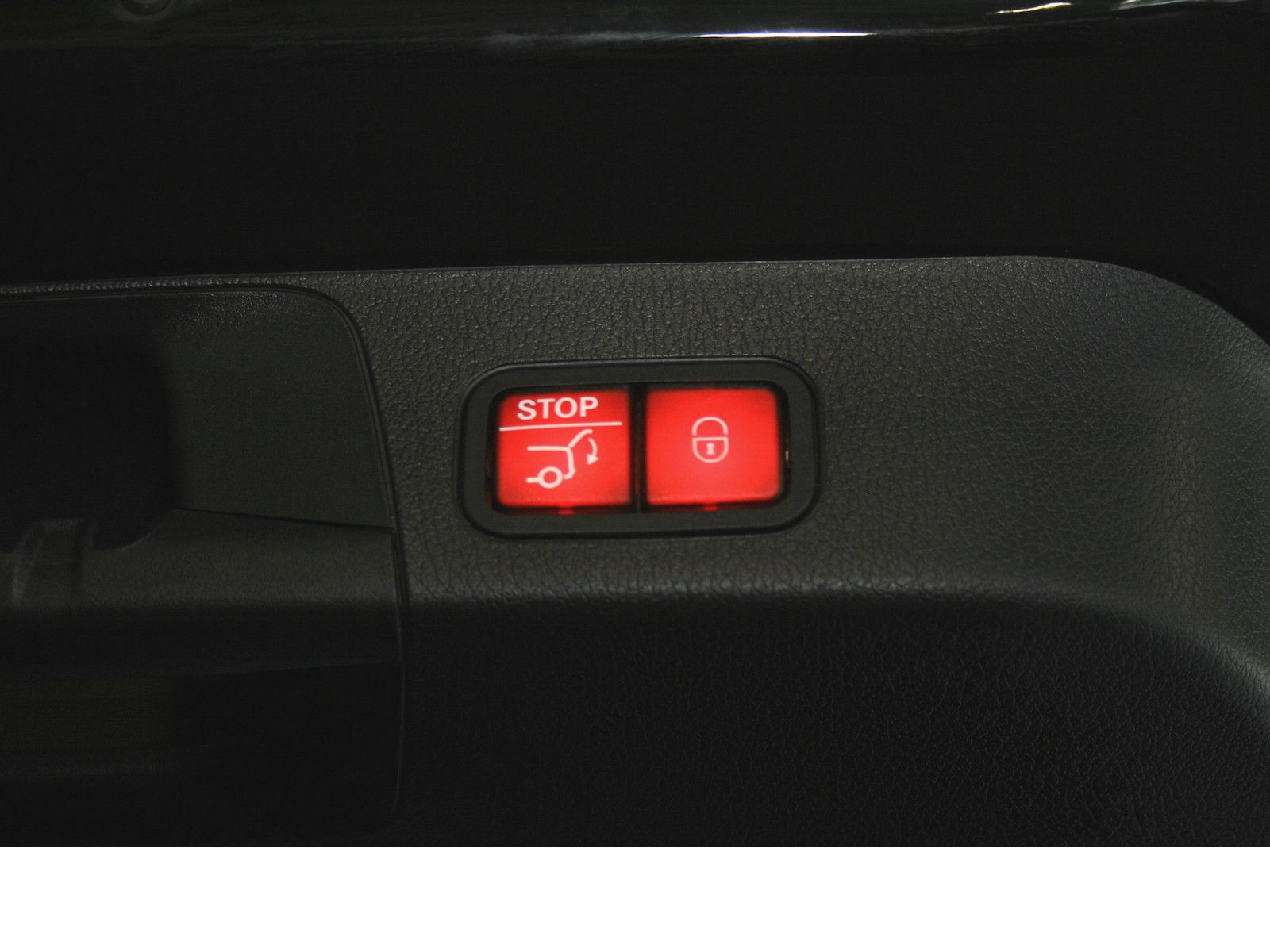 Fahrzeugabbildung Mercedes-Benz GLB 220 d 4M Progr.Advanced Plus *Standheizung*