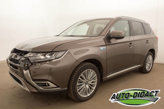 Mitsubishi Outlander PHEV Intro Edition 4WD