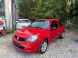 Renault Clio II Campus Je t'aime TÜV NEU*8FACHT BEREIFT - Renault Clio aus 2010: Campus