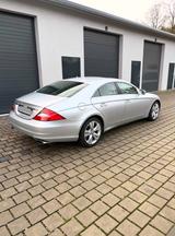 Mercedes-Benz CLS 320 CDI - - Mercedes-Benz CLS 320: Cdi
