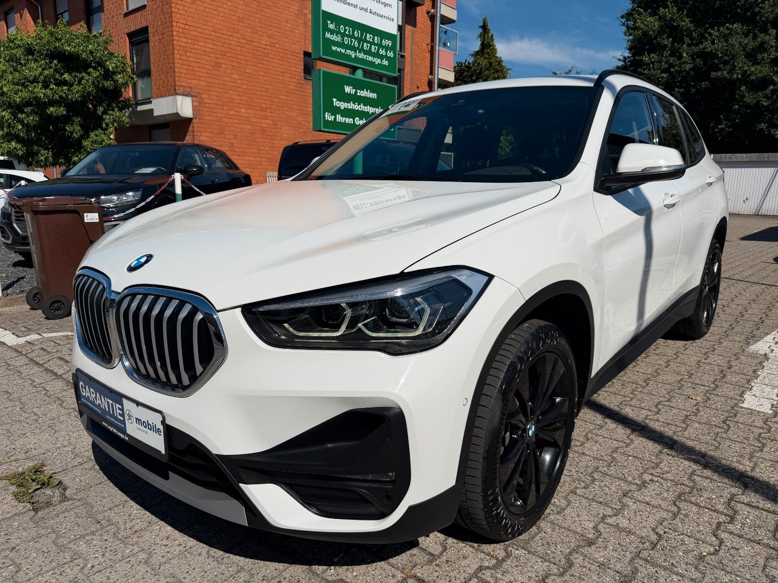 Fahrzeugabbildung BMW X1 sDrive 18 i NAVI LED KAMERA AUTOMATIK 8-FACH