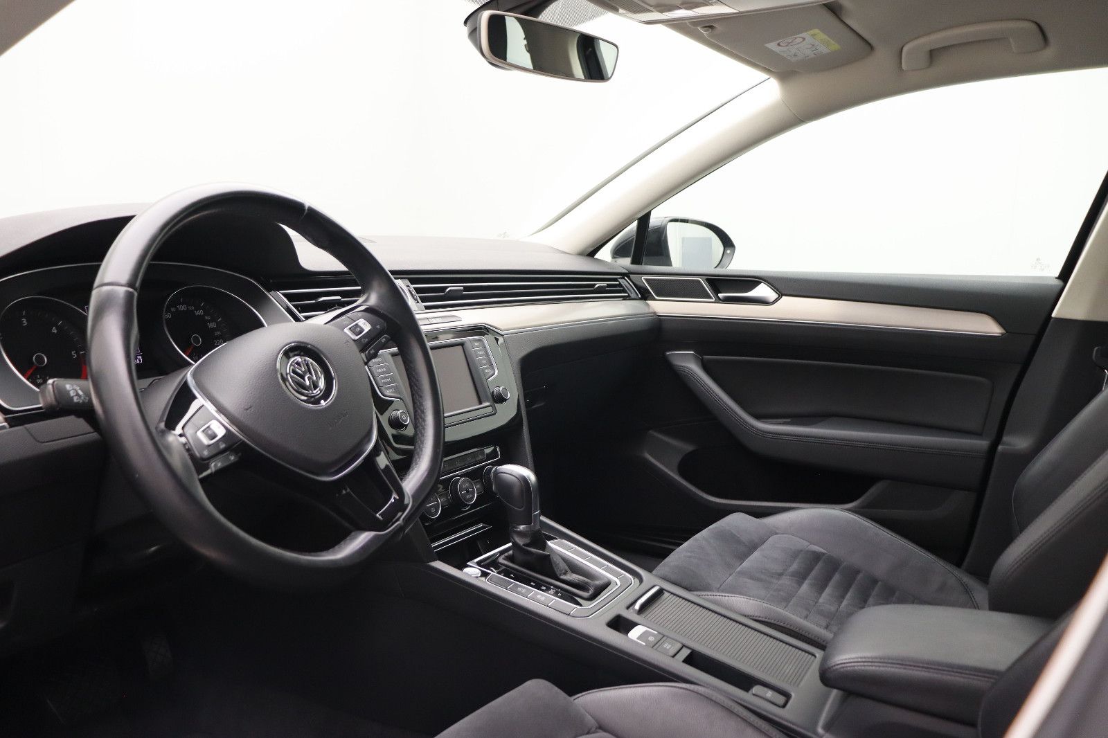 Fahrzeugabbildung Volkswagen Passat Variant 2.0 TDI 190PS Highline