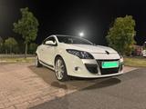 Renault Megane Coupe - Renault Megane Gebrauchtwagen in Erfurt
