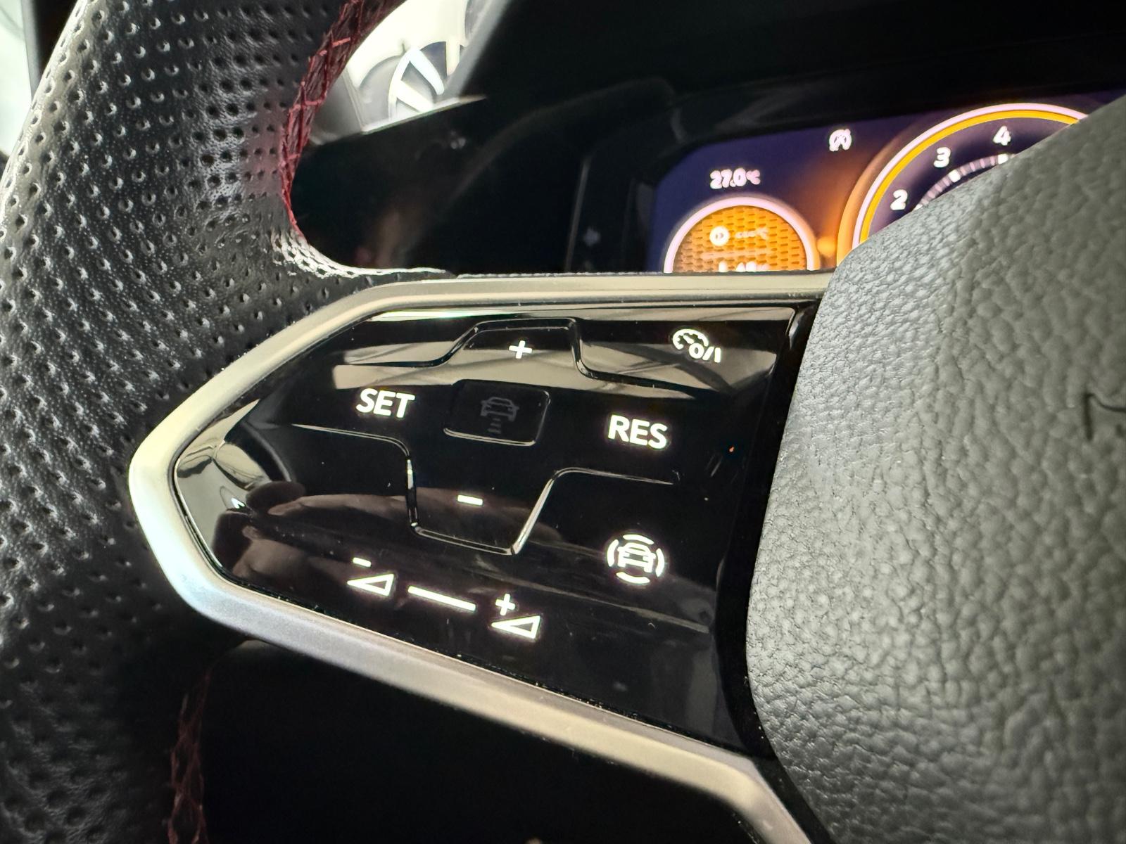 Volkswagen Golf VIII Lim. GTI DSG*LED*TEMP*VCOCKPIT, миниатюра 19
