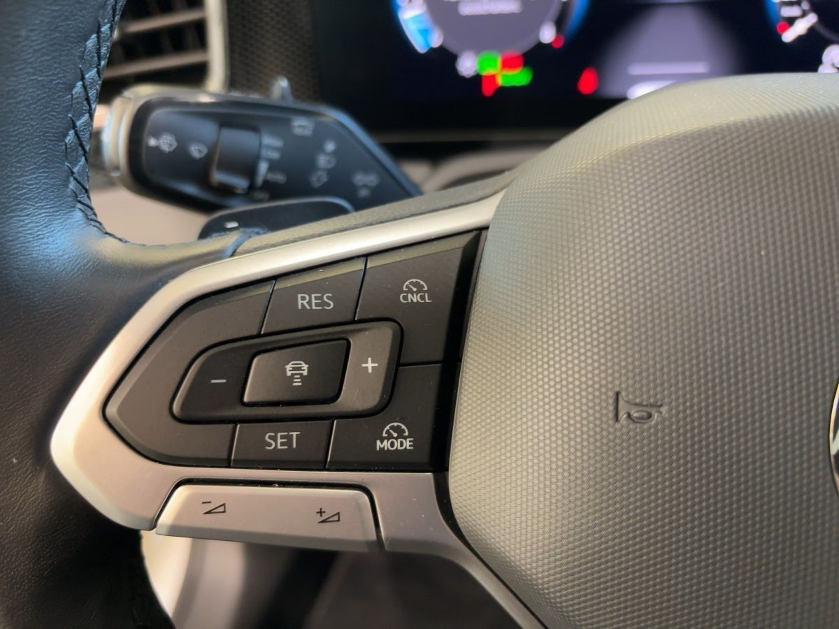 Volkswagen Passat - Bild 13