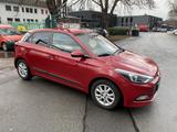 Hyundai i20 Passion - Hyundai i20 Gebrauchtwagen in Wuppertal
