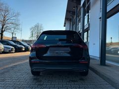 MERCEDES-BENZ B 180/ LENKRADHEIZUNG/ LED/ NAVI/ SPURASSISTENT MERCEDES-BENZ B 180/ LENKRADHEIZUNG/ LED/ NAVI/ SPURASSISTENT