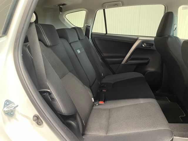 RAV4 Hybrid Edition-S 2.5 VVT-i LED RFK PDC