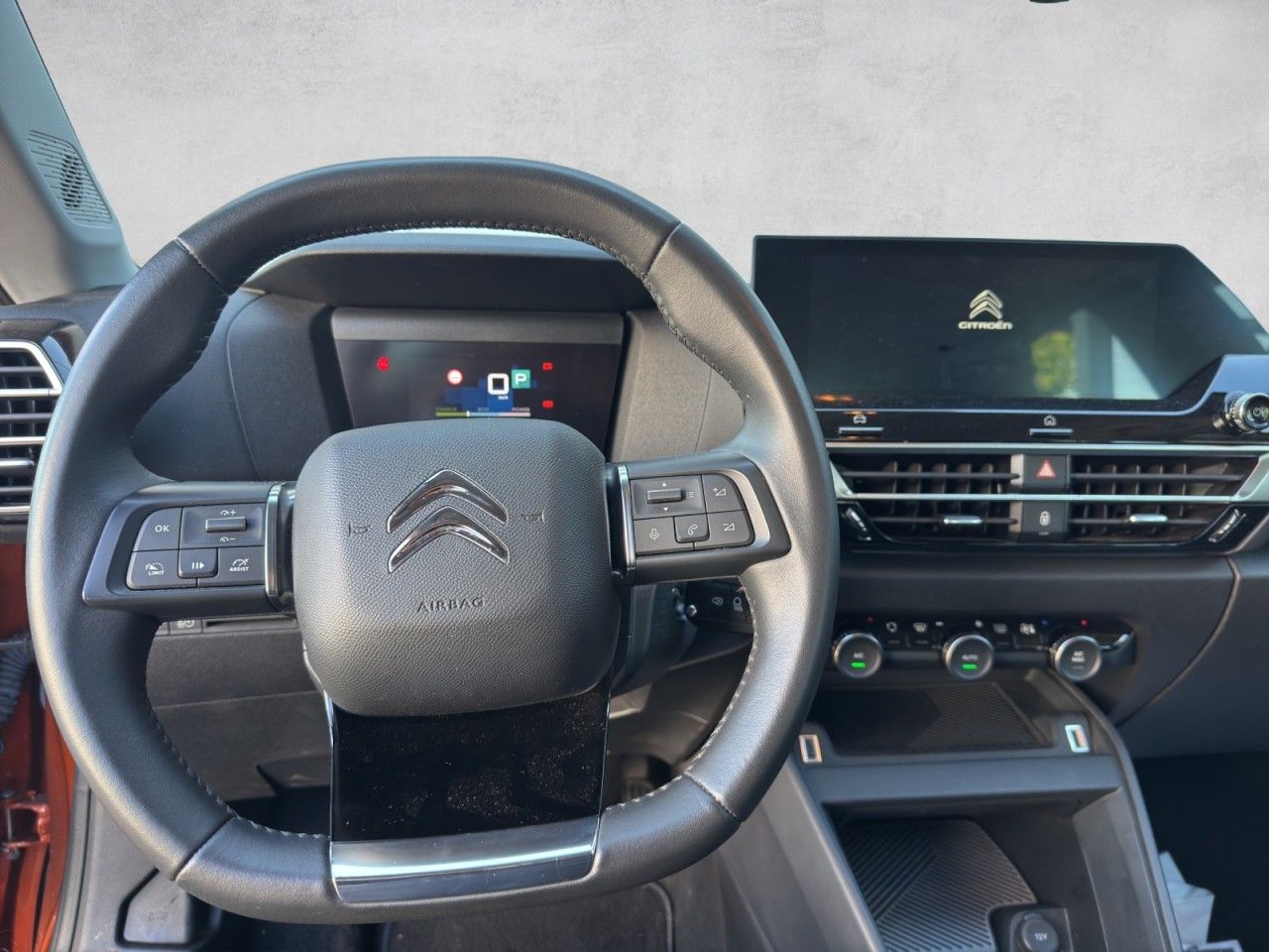 Fahrzeugabbildung Citroën C4 Lim. ë- Feel