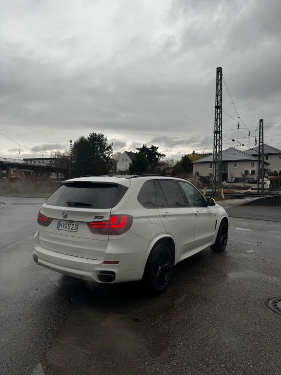 Image of BMW 540