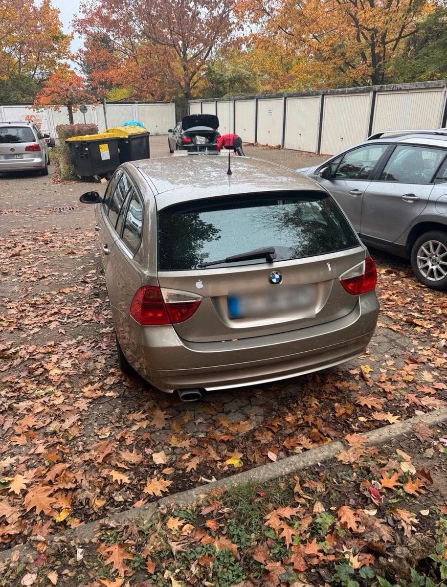 BMW 320 2008 — photo 7