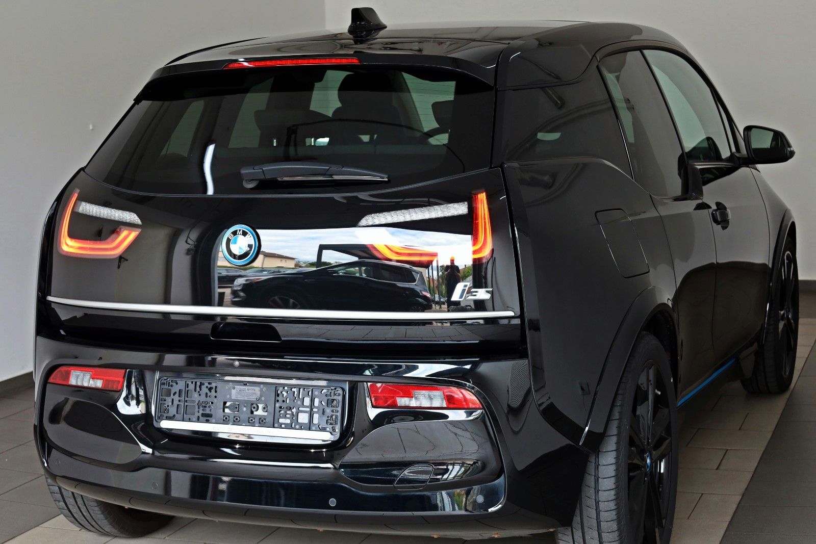 Fahrzeugabbildung BMW i3 s,135kW Business+Comfort,SD,Kamera,ACC,H&K,WR