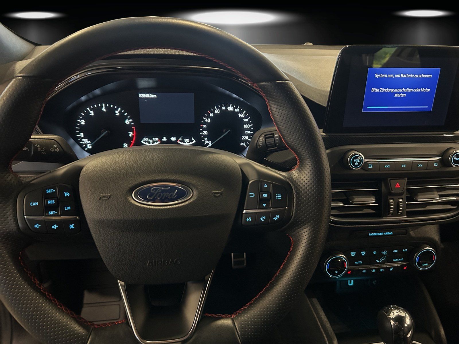 Fahrzeugabbildung Ford Focus Turnier ST-Line