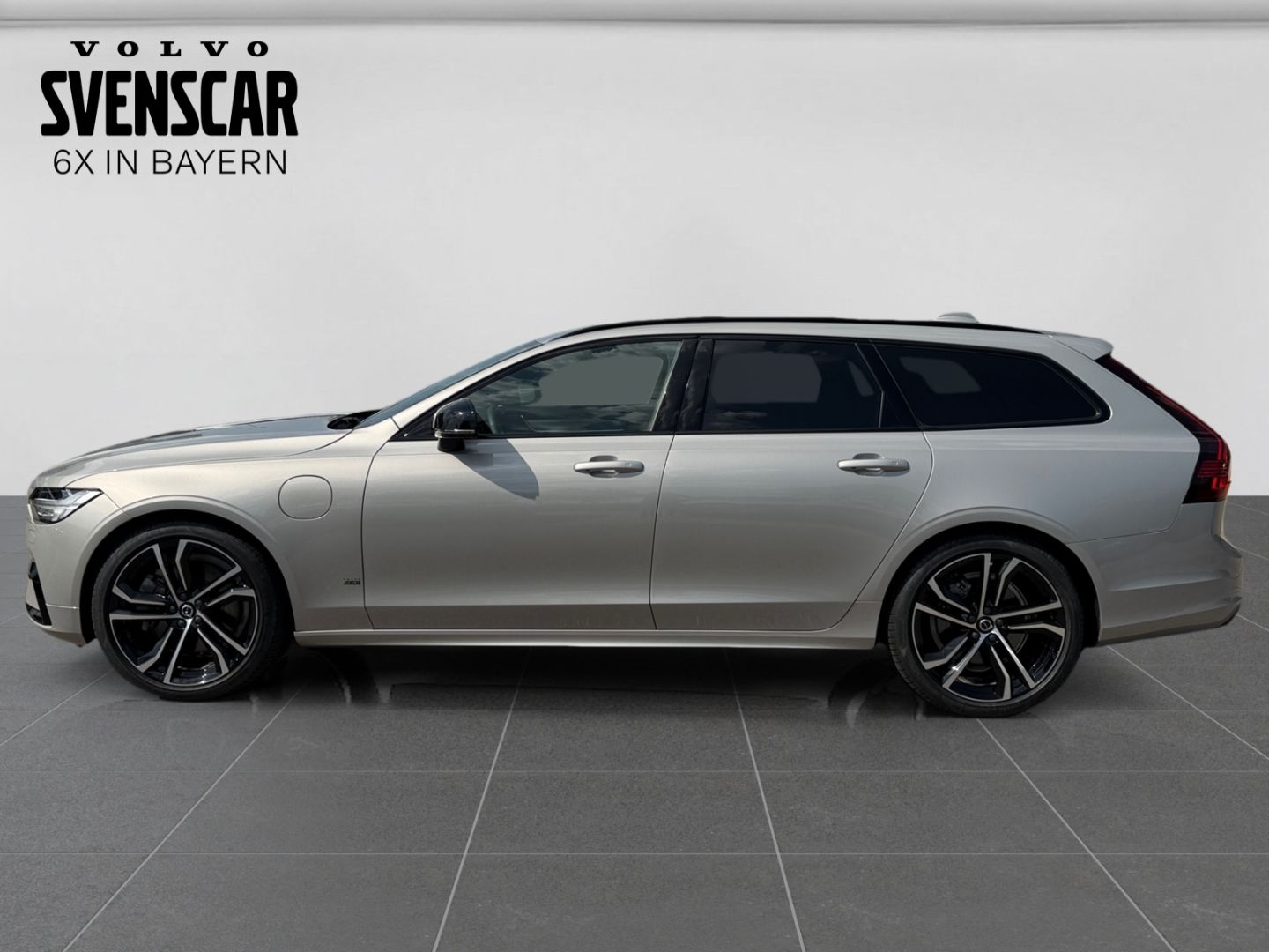 Volvo V90 Ultra Dark Recharge AWD StandHZG HUD Luftfah foto 2