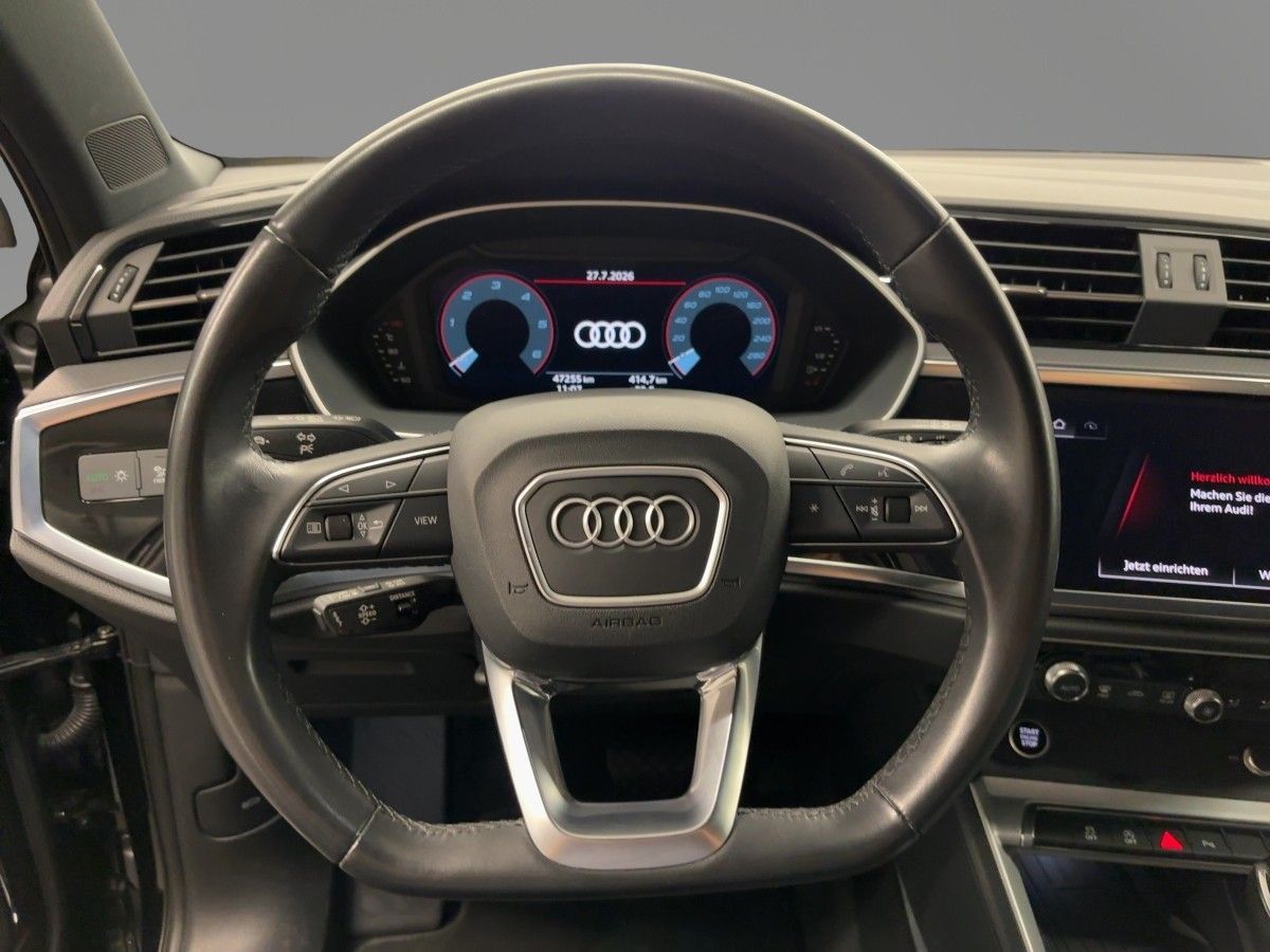 Audi Q3 S line 35 TDI S tr. AHK LED RFK VIRTUAL foto 13
