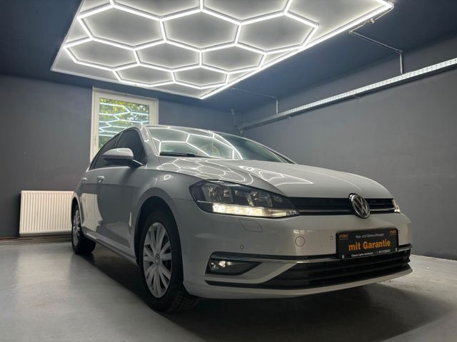 Volkswagen Golf VII 2.0 TDI DSG*R-Kamera*Garantie*NAVI*SHZ*