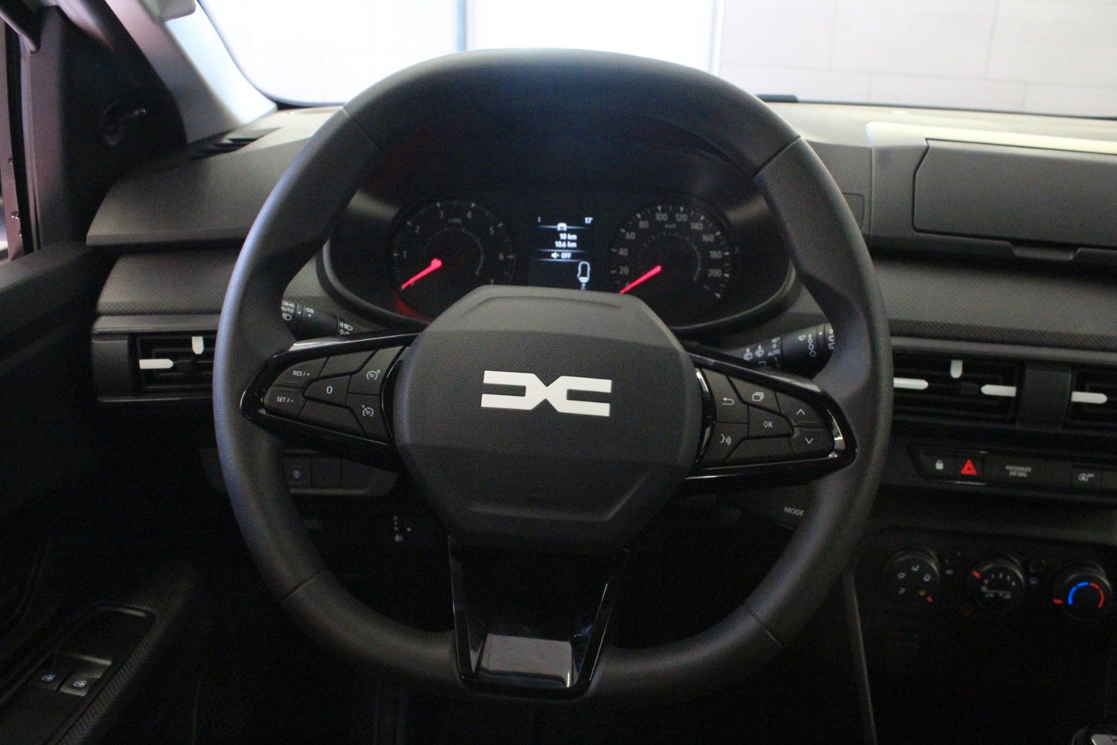 Fahrzeugabbildung Dacia Sandero SCe 65 Essential*Klima*Media Display*